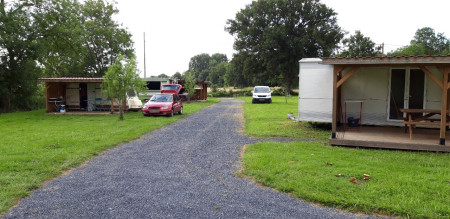 Petit camping Prévert 2 épis G de Fr, Béarn, Vic-bilh